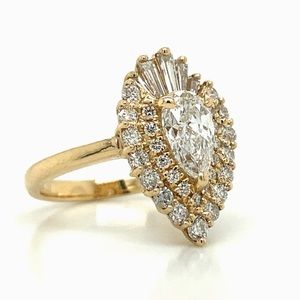Double Halo Pear Shaped Engagement Ring in 14K Yellow Gold 💎🫶🏾💍